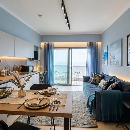 公寓 Modern Beachfront With Balcony *